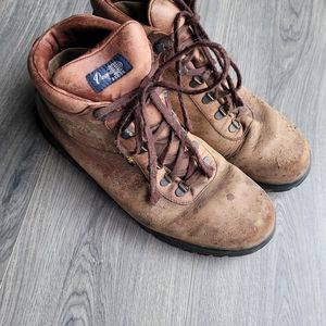 Vasque gore-tex boots 13w